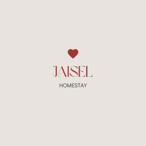 比什凯克Homestay JAISEL的带有心灵的标志,词句与人相吻