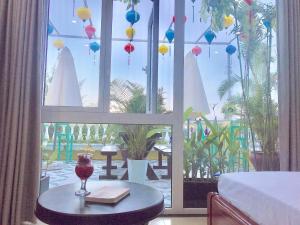 Golden Walls HoiAna Villa-Include breakfast-Swimming pool客房内的一张或多张床位