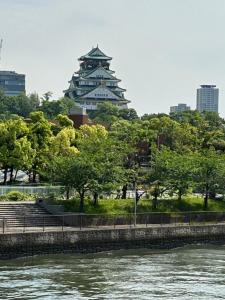 大阪noah grande的河边城市的宝塔