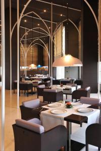 Armani Hotel Dubai, Burj Khalifa餐厅或其他用餐的地方