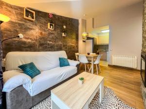 Apartamento moderno BH VALIRA en el Tarter, vistas的休息区