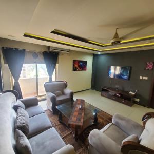 CosmoStay Islamabad, Bahria Town的休息区