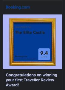 斋沙默尔The Elite Castle的一张与精英城堡的金色画面