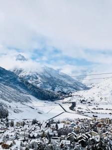 Chalet Gütsch Andermatt平面图