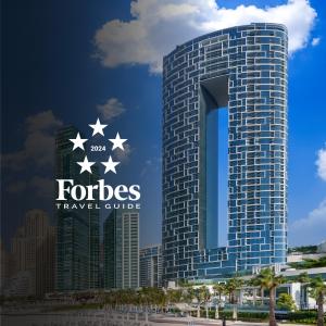 迪拜迪拜海滩地标度假村的星星 ⁇ 染高楼