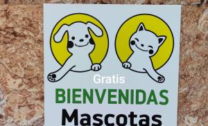 巴基奥HOSTERÍA SEÑORÍO DE BIZKAIA的 ⁇ 门镜的猫狗标志