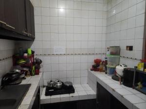 OYO 93979 Gubeng Homestay Syariah平面图