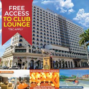 马六甲Imperial Heritage Hotel Melaka I City Centre I Free Club Lounge Access I Free Wifi I Free Parking的前面有标志的大建筑