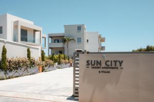 Sun City Luxury Apartments平面图