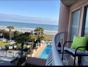 "Seas the Day" at St Clements
