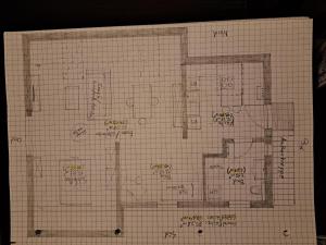 GoldkronachModerne neue Dachgeschosswohnung Juliane的一张纸上的房子画