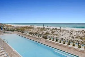 Pelican's Landing