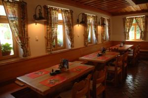 Abbazia Country Club餐厅或其他用餐的地方