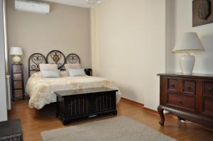 埃斯皮内尔游人公寓客房内的一张或多张床位