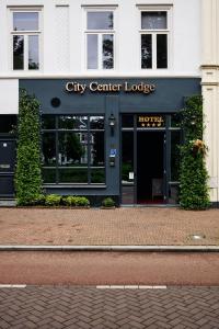 乌得勒支City Center Lodge Utrecht的市中心旅舍入口