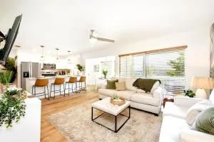 Eden Escape Lake View 3 Pools Pet Friendly