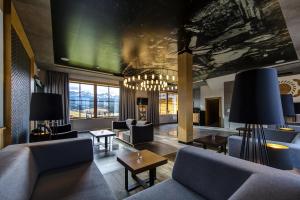 Hotel Kopieniec Fizjo- Med & SPA的休息区