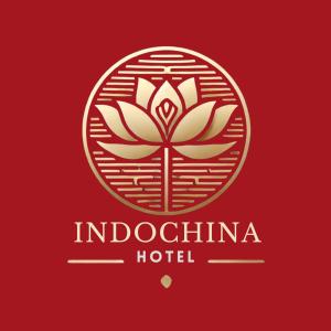 Tây NinhIndochina Hotel的印有荷花标志的印尼酒店标志