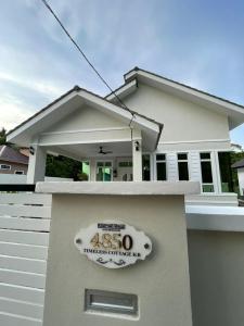 Timeless Cottage KB