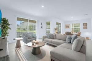 Upstay - NEW BUILD at ChampionsGate with Spa & Pool