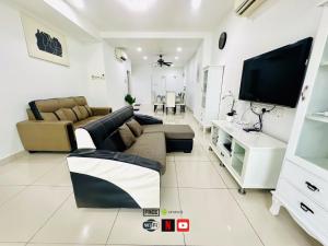 10pax 3-Bedroom l Seaview l Georgetown l Gleneagles l Mansion One