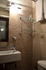 Guesthouse Konstantinos Bakaris的一间浴室