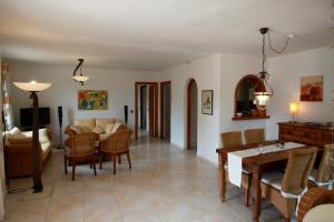 莫莱拉Chrisuli - well furnished villa with panoramic views in Moraira的相册照片