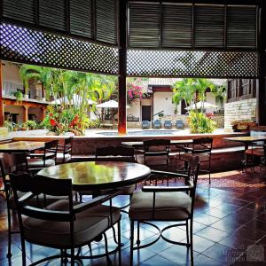 Hotel Marina Copan餐厅或其他用餐的地方