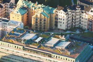 斯德哥尔摩Hotel With Urban Deli的城市高楼高空景观