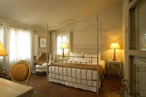 House of Jasmines Relais & Châteaux客房内的一张或多张床位
