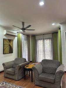 Spacious & Cozy House