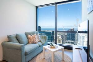 108 HighRise Condo Lake Bay View
