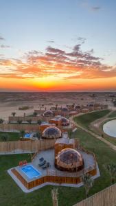 Al Marmoom Oasis "Luxury Glamping & Bedouin Experience"