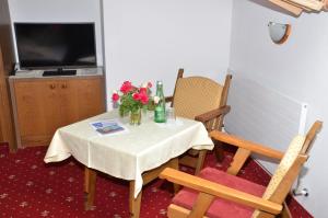 蒂罗尔-泽费尔德斯比格尔膳食公寓酒店的相册照片