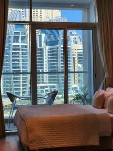 STUDIO ONE Stunning Marina View - TIE Hotels & Resorts