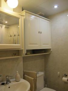Nice apartment in Costa Brava的一间浴室