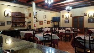 博柳略斯帕尔德尔孔达多埃尔利里奥餐厅及旅舍的相册照片
