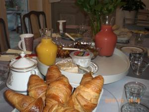 Malemort-sur-Corrèze乐克洛斯德斯森特尔斯住宿加早餐旅馆的相册照片