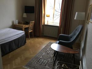 First Hotel City Eskilstuna的休息区