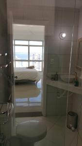 Luxury Surround Sea View Apartment的一间浴室