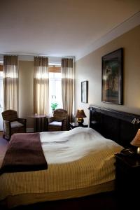 里尔顿酒店客房内的一张或多张床位
