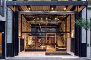 AQ Tailored Suites