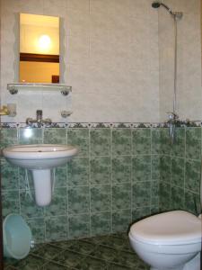奥切德酒店的一间浴室