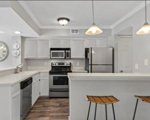 Charming 2 bed 2 bath condo in Sandestin Golf Cart Included!