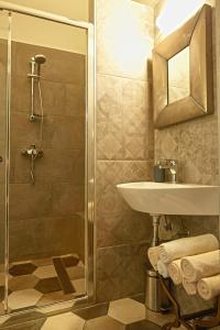 科斯尼奇旅馆的一间浴室