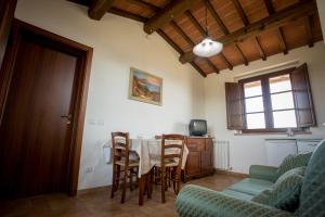 ColtavolinoAGRITURISMO La COLLINA del SOLE的相册照片