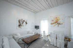 Mykonos Art Villa客房内的一张或多张床位