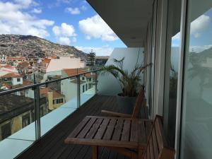 Funchal Centrum Apartments - Downtown的阳台或露台