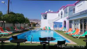 珊瑚湾Neptune Hotel Apartments Paphos的相册照片
