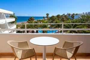 Sol Lanzarote - All Inclusive的阳台或露台
